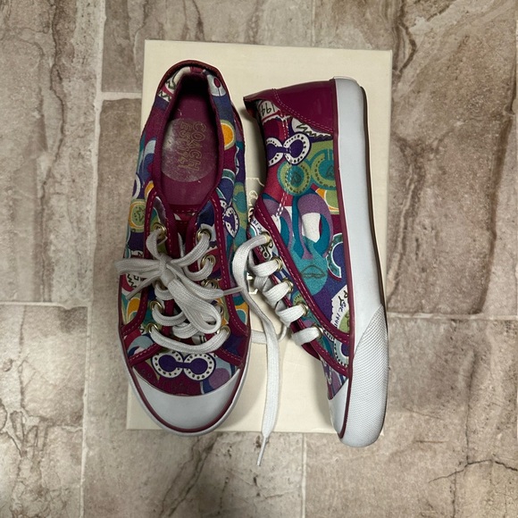 Ladies Coach shoes size 5 - Picture 2 of 4